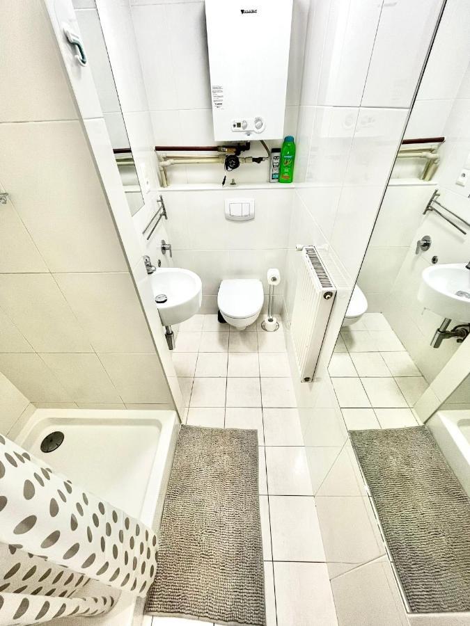 Bezagenta Rooms Centrum Warszawa Eksteriør billede