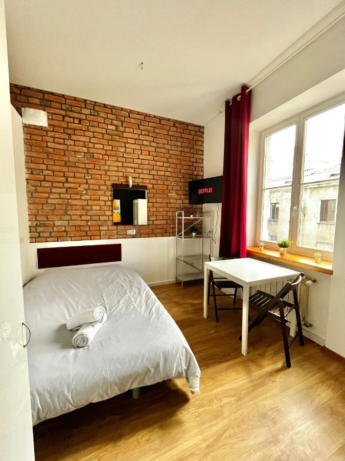 Bezagenta Rooms Centrum Warszawa Eksteriør billede