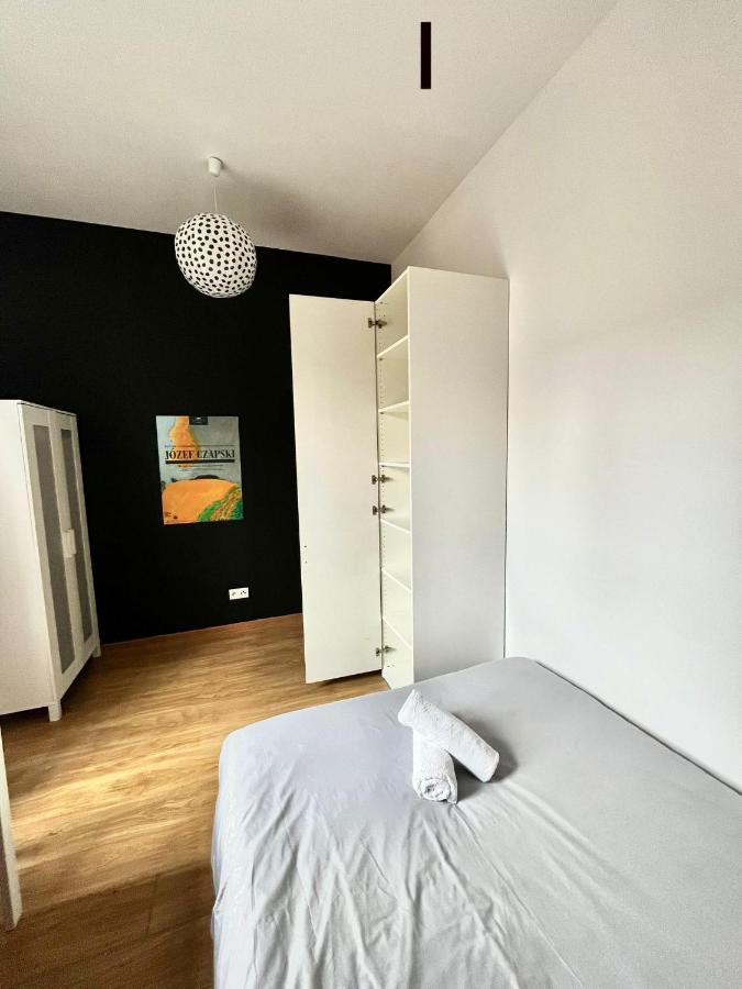 Bezagenta Rooms Centrum Warszawa Eksteriør billede